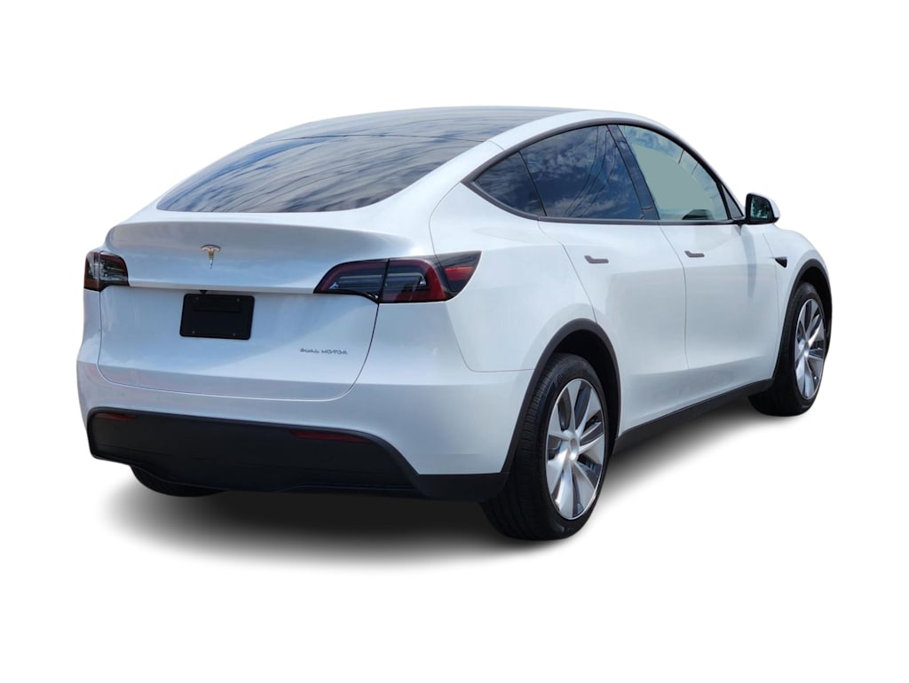 Thumbnail: 2023 Tesla Model Y - 17