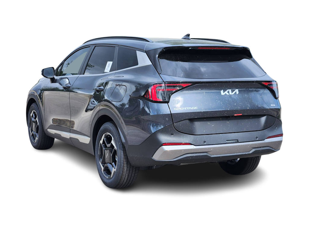 Thumbnail: 2027 Kia Sportage - 3