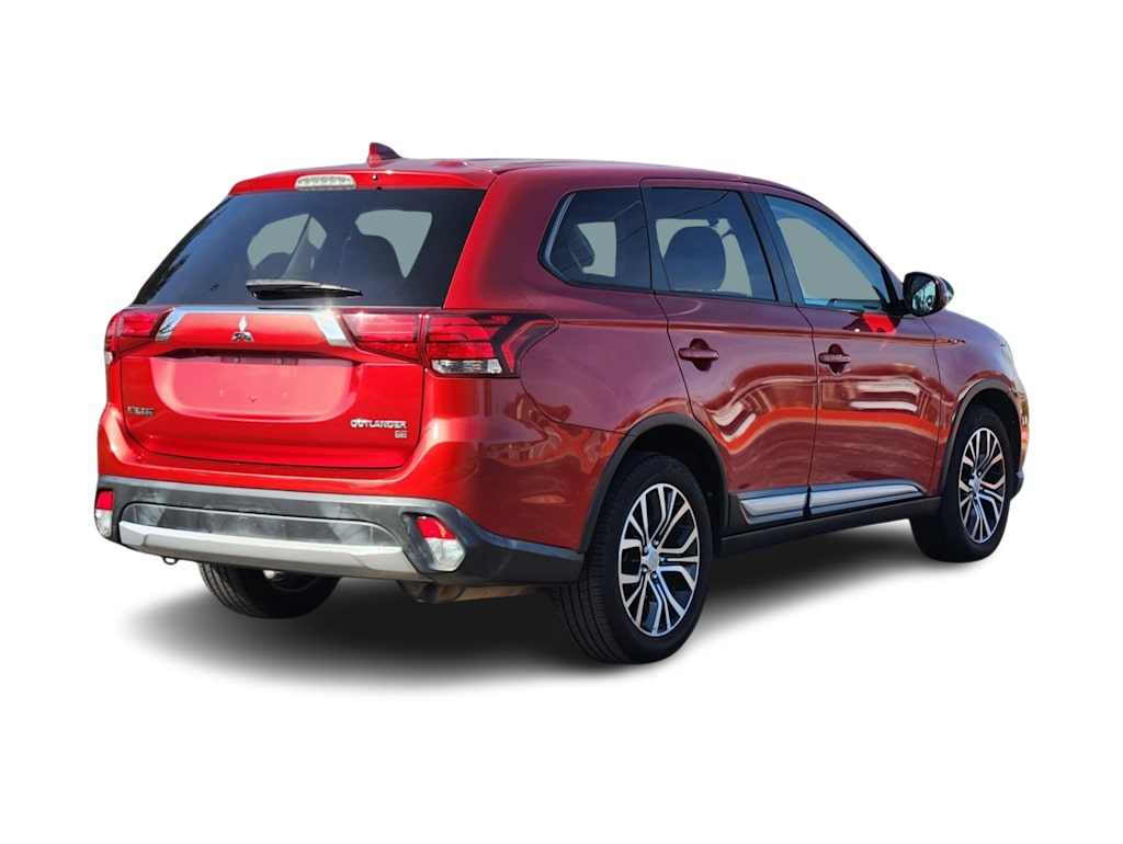 Thumbnail: 2018 Mitsubishi Outlander - 19