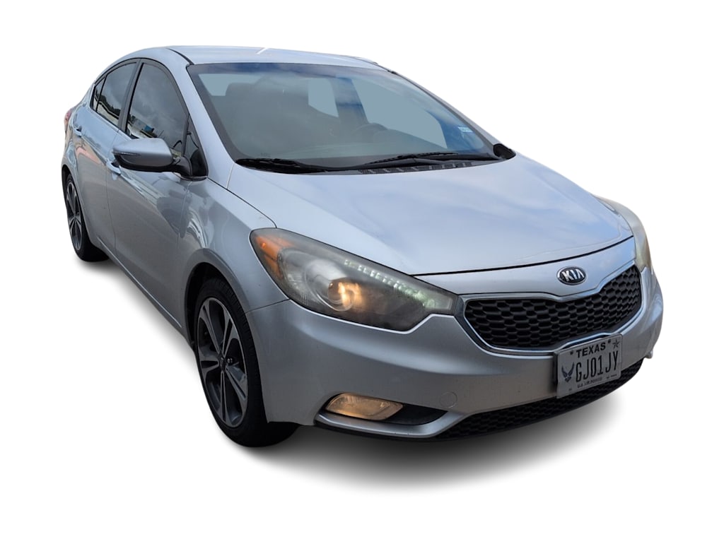Thumbnail: 2015 Kia Forte - 11