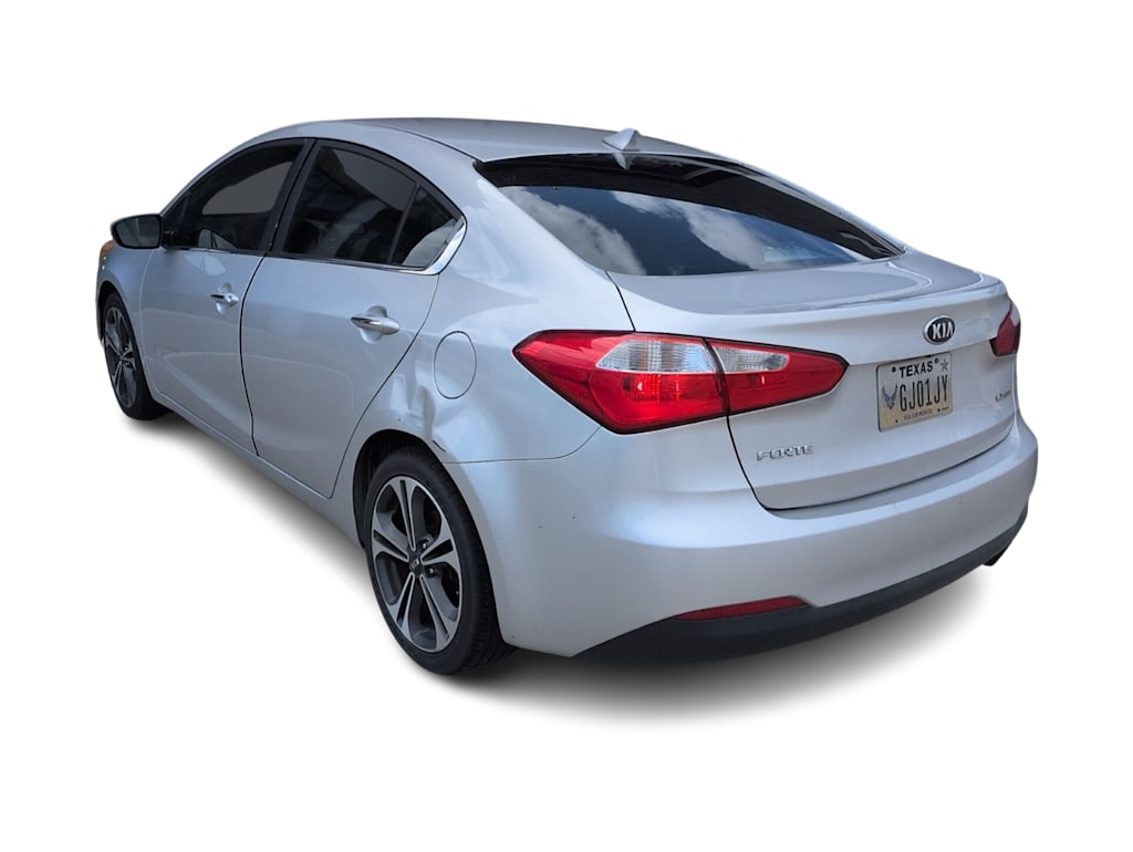 Thumbnail: 2015 Kia Forte - 3