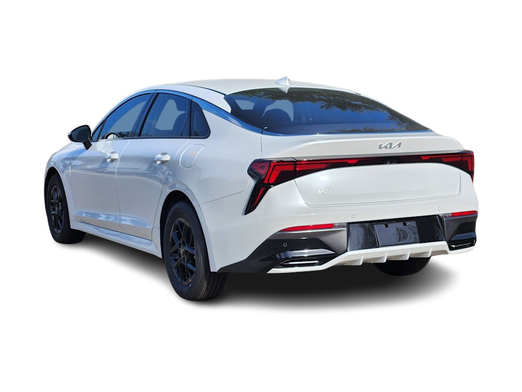 Thumbnail: 2026 Kia K5 - 3
