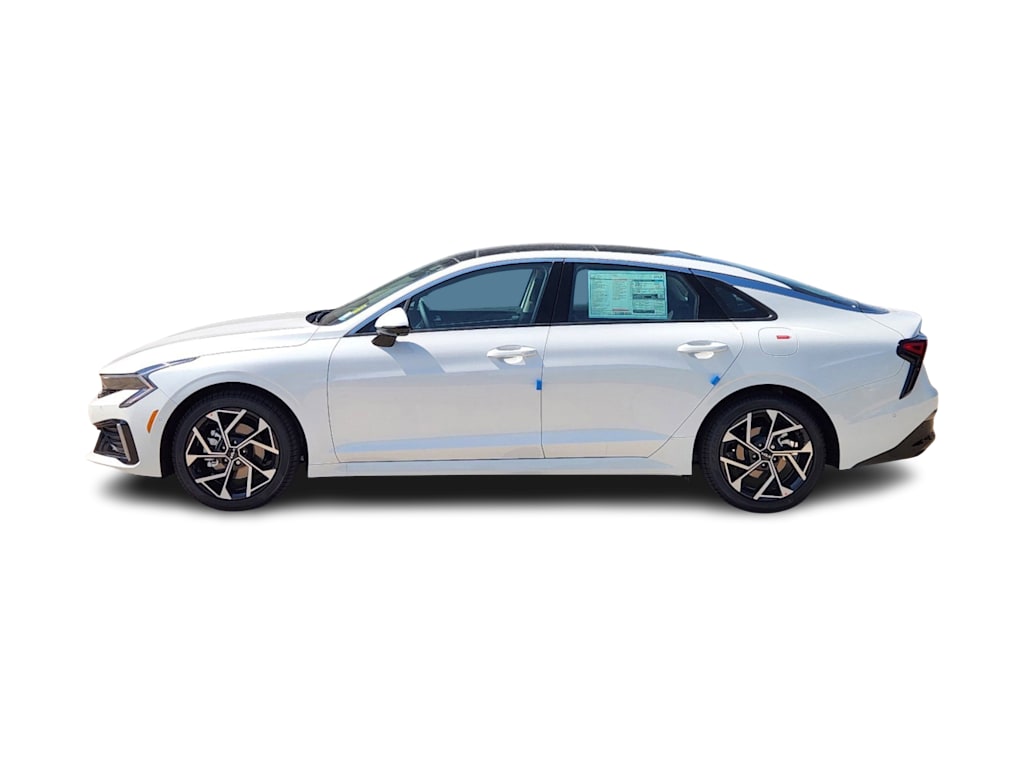Thumbnail: 2026 Kia K5 - 3