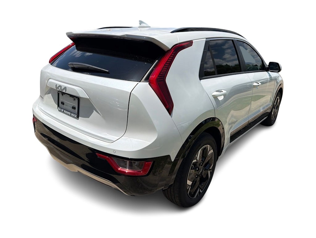 Thumbnail: 2023 Kia Niro - 11