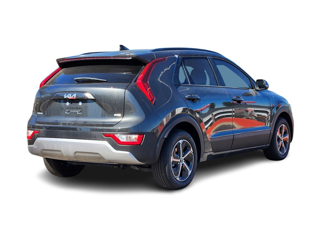 Thumbnail: 2026 Kia Niro - 18