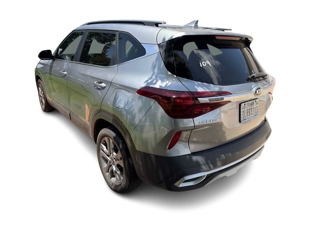 Thumbnail: 2021 Kia Seltos - 3