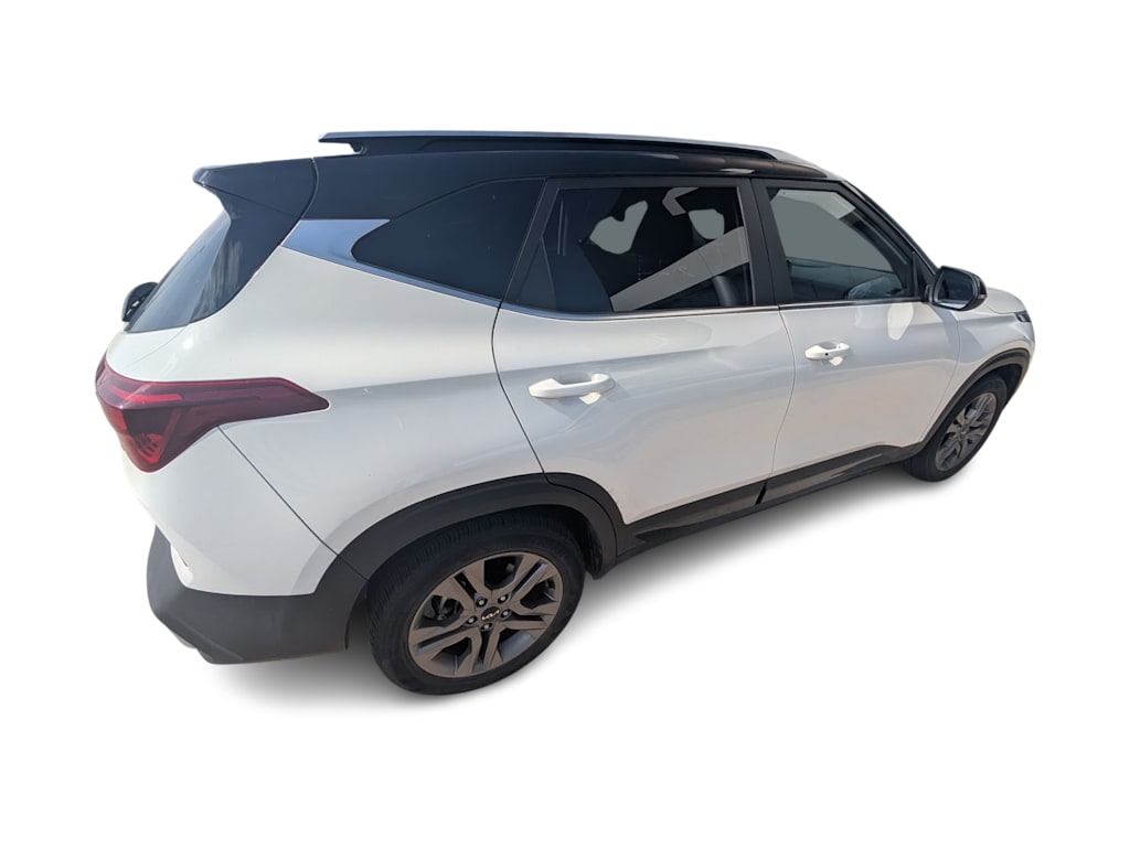 Thumbnail: 2023 Kia Seltos - 8