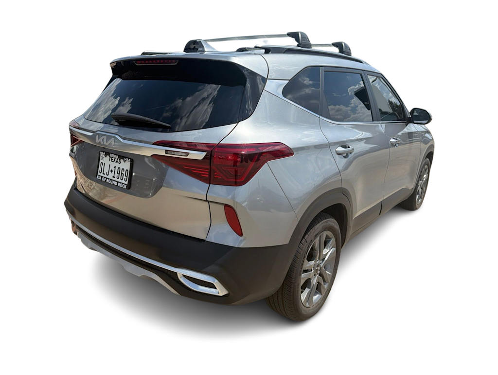 Thumbnail: 2023 Kia Seltos - 8