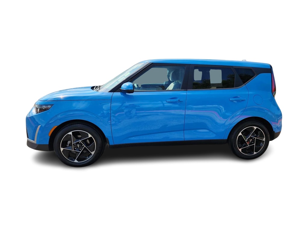 Thumbnail: 2023 Kia Soul - 3
