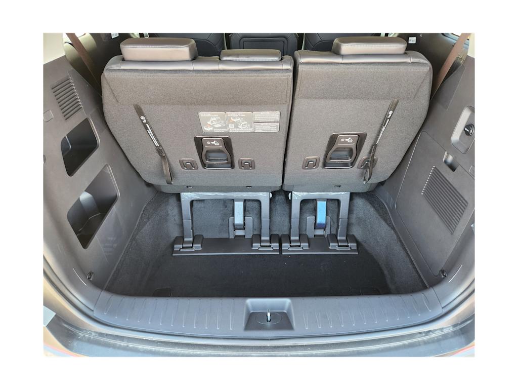 Thumbnail: 2026 Kia Carnival - 30