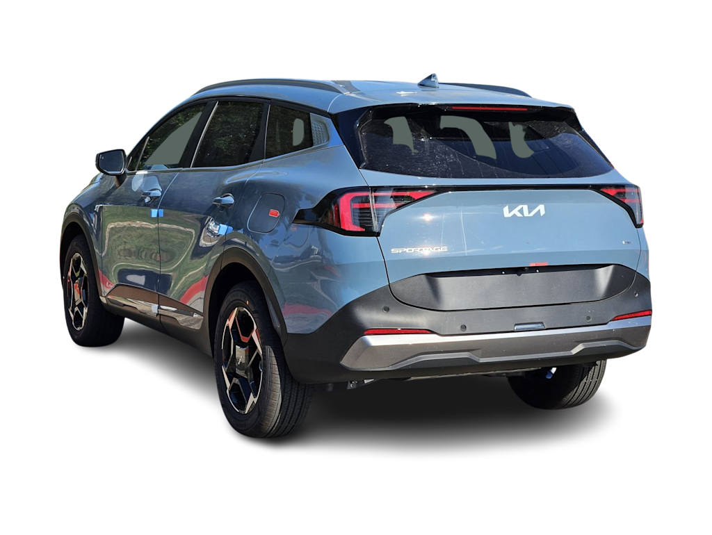 Thumbnail: 2027 Kia Sportage - 4