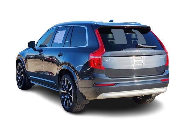 2022 Volvo XC90 T6 Momentum 4