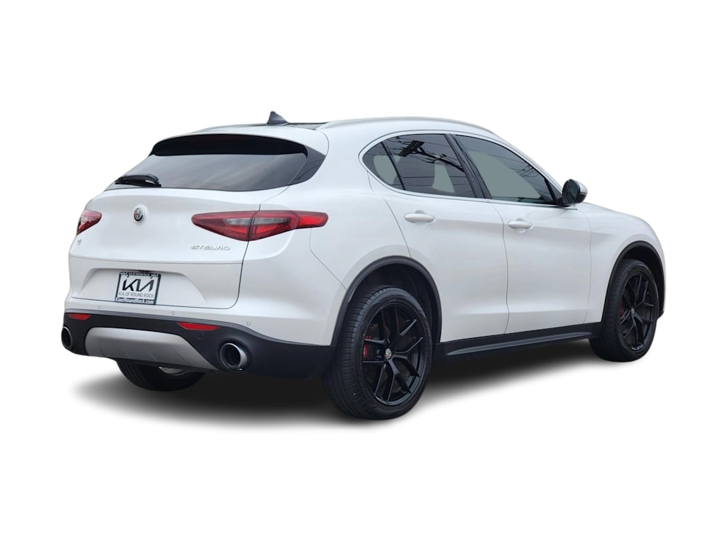 Thumbnail: 2019 Alfa Romeo Stelvio - 19