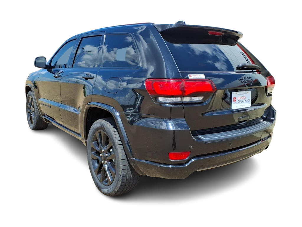 Thumbnail: 2019 Jeep Grand Cherokee - 3