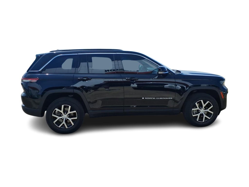 Thumbnail: 2024 Jeep Grand Cherokee - 15