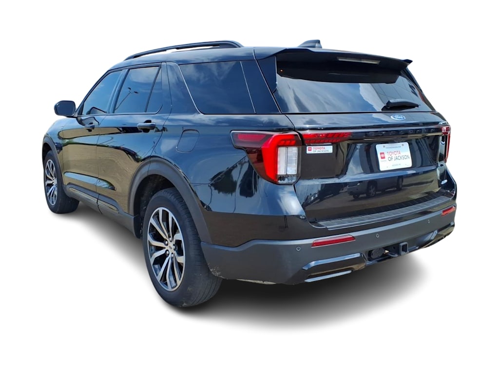 Thumbnail: 2025 Ford Explorer - 3