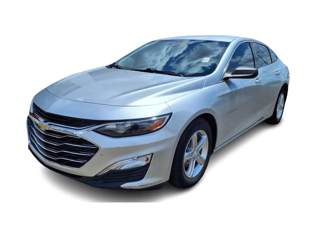 Used 2020 Chevrolet Malibu 1LS with VIN 1G1ZB5ST9LF039914 for sale in Hudson, WI