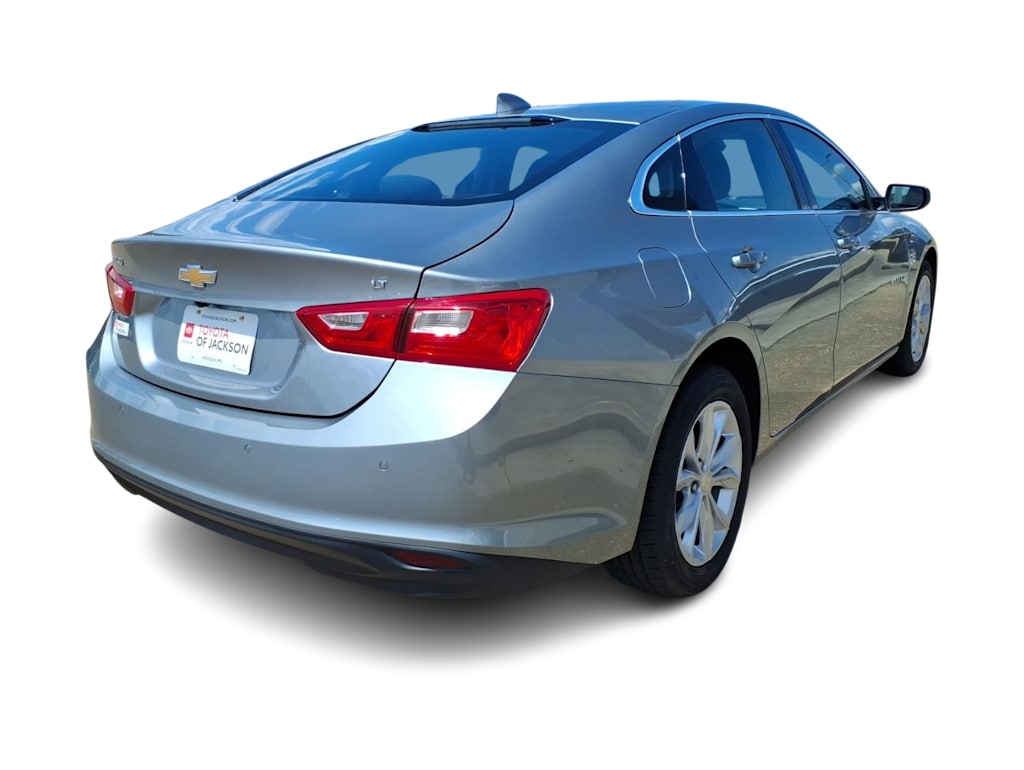 Thumbnail: 2025 Chevrolet Malibu - 16