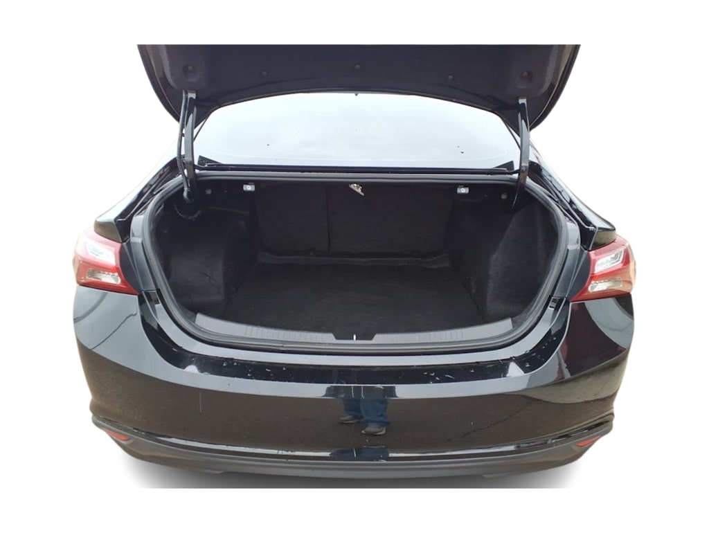 Thumbnail: 2022 Chevrolet Malibu - 13