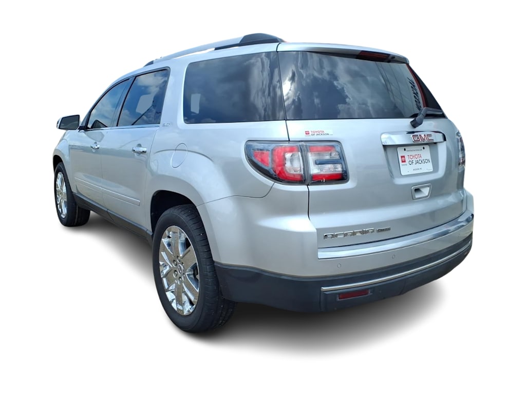 Thumbnail: 2017 GMC Acadia - 3