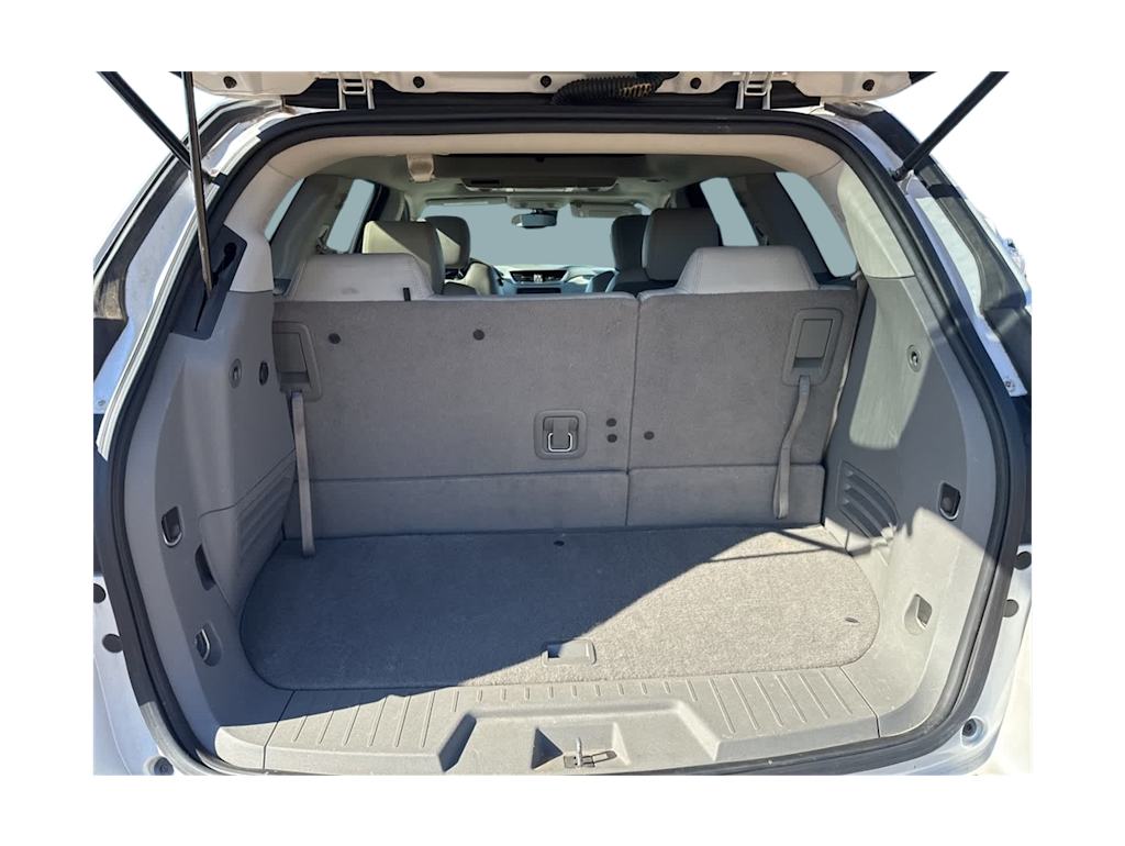 Thumbnail: 2016 Chevrolet Traverse - 8