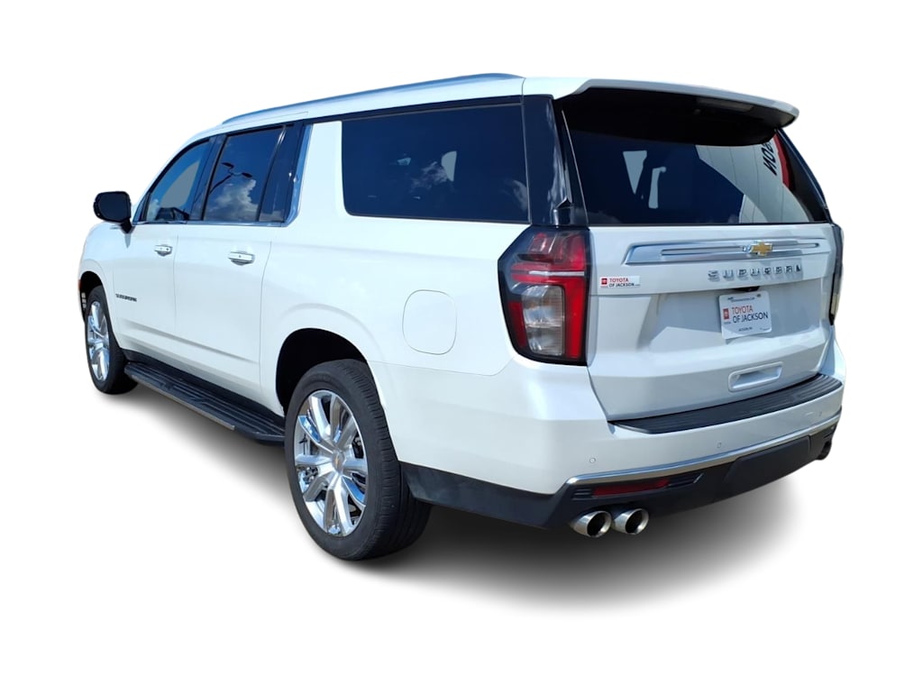 Thumbnail: 2023 Chevrolet Suburban - 3