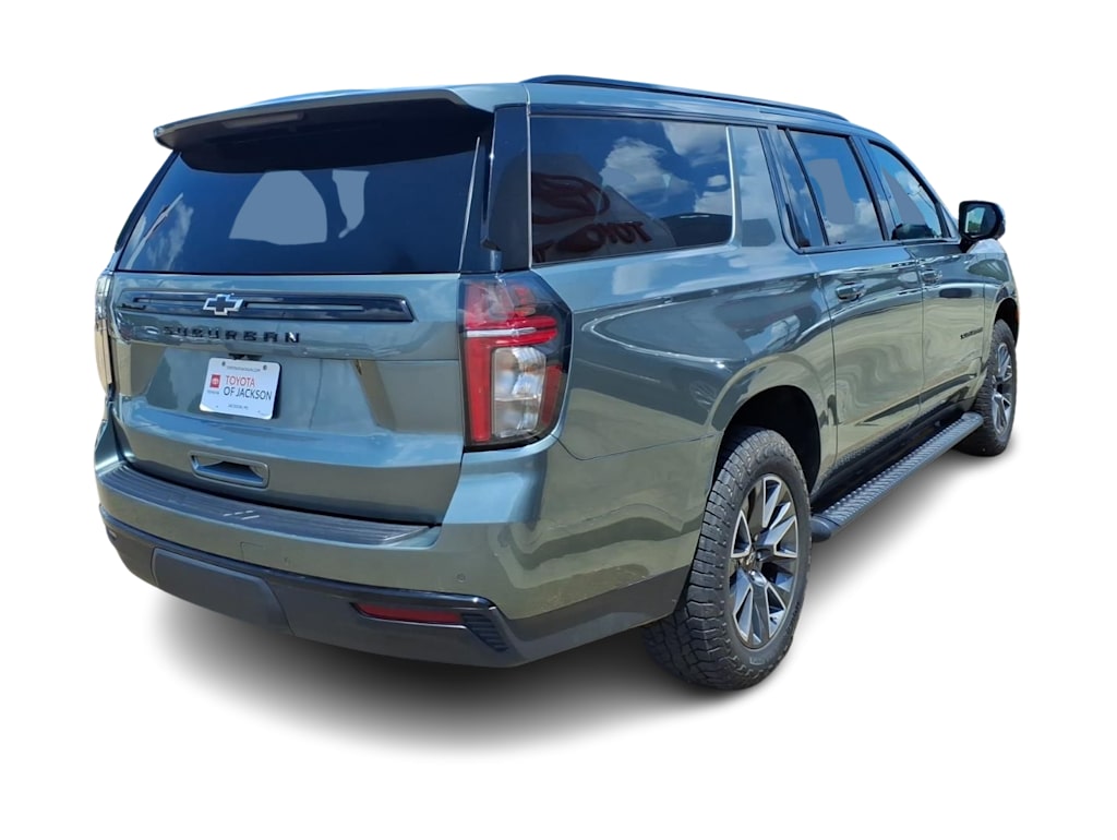 Thumbnail: 2024 Chevrolet Suburban - 16