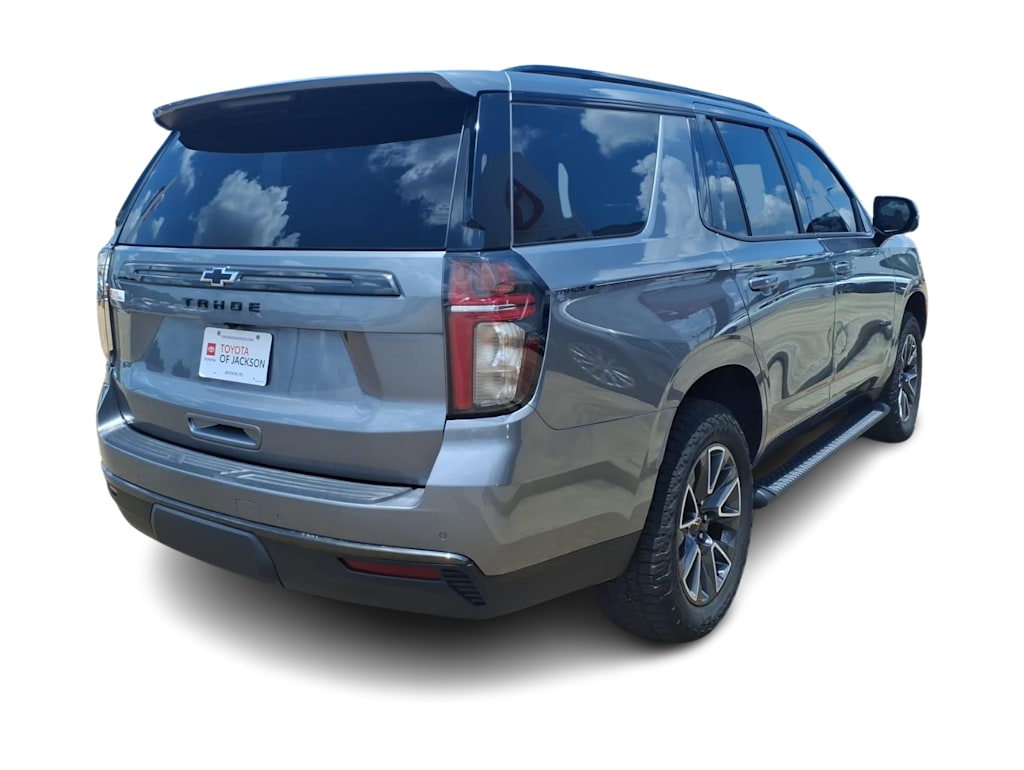 Thumbnail: 2021 Chevrolet Tahoe - 16