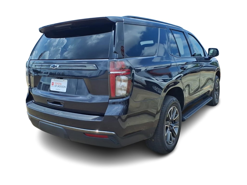 Thumbnail: 2022 Chevrolet Tahoe - 16