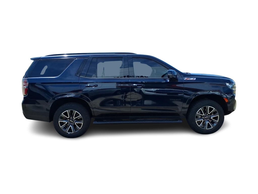 Thumbnail: 2022 Chevrolet Tahoe - 17