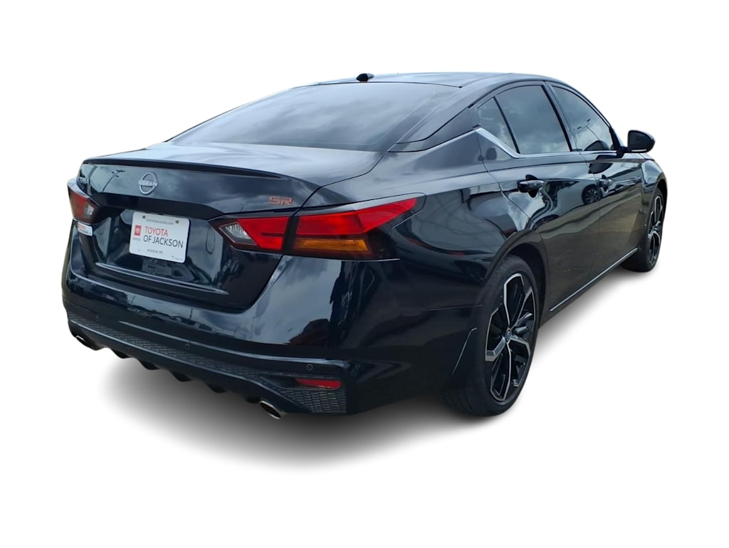 Thumbnail: 2025 Nissan Altima - 16