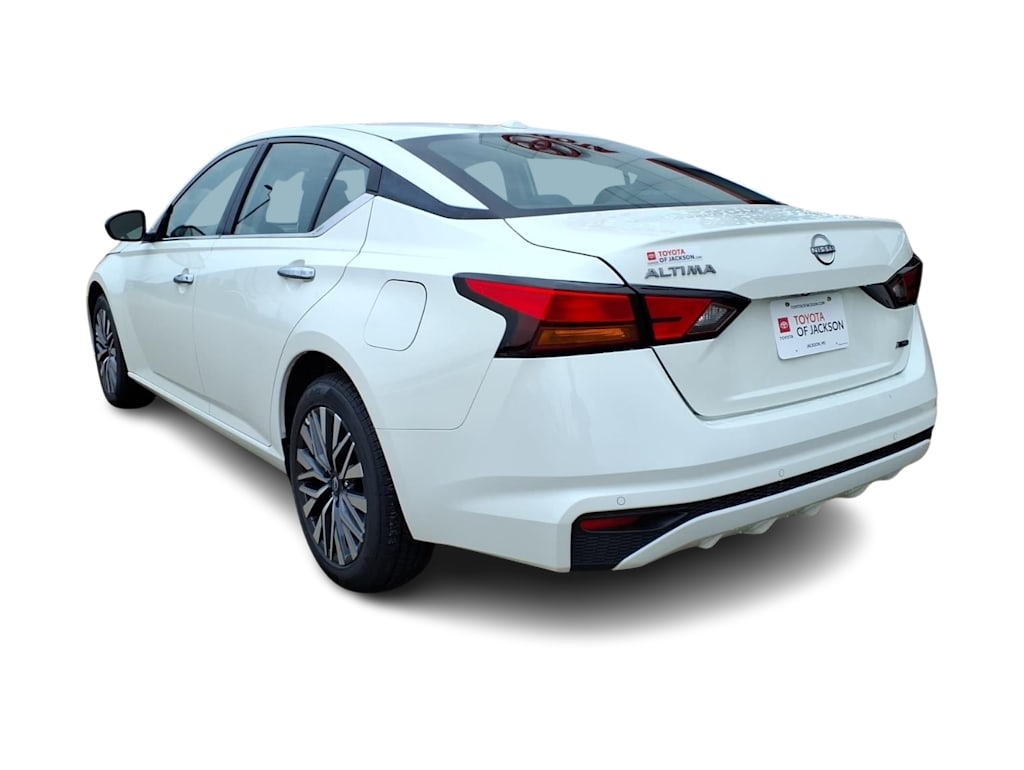 Thumbnail: 2025 Nissan Altima - 3