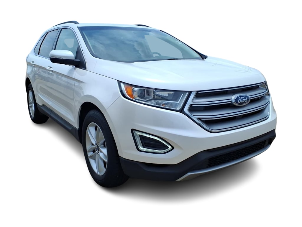 Thumbnail: 2017 Ford Edge - 14