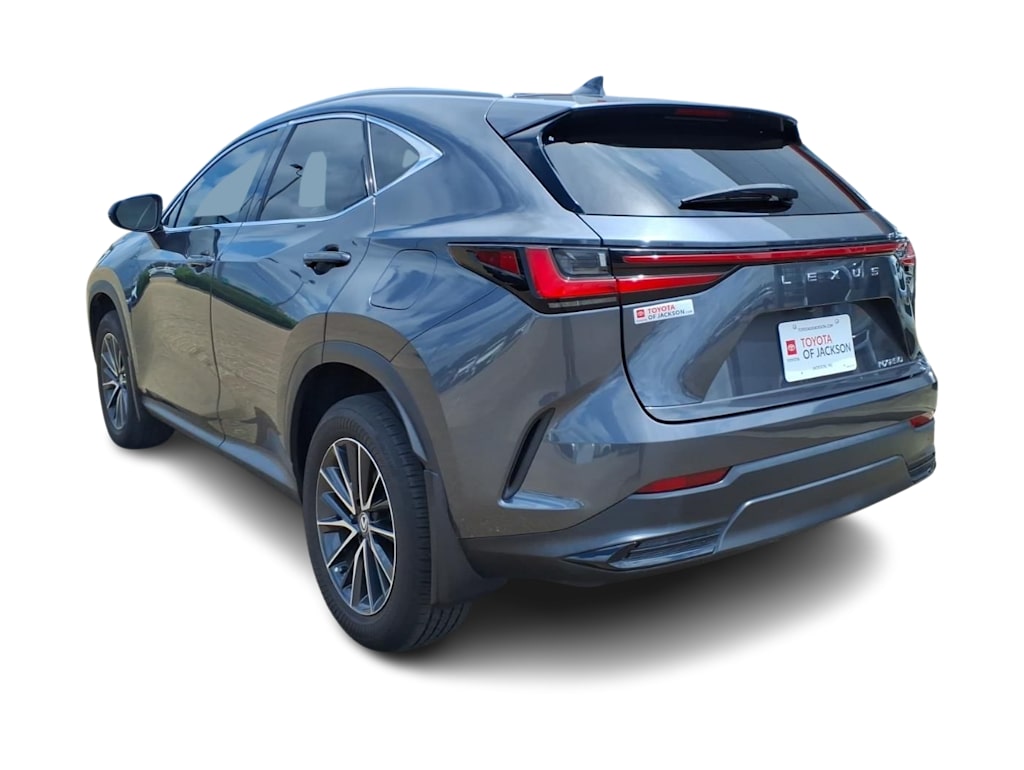 Thumbnail: 2024 Lexus ES - 3