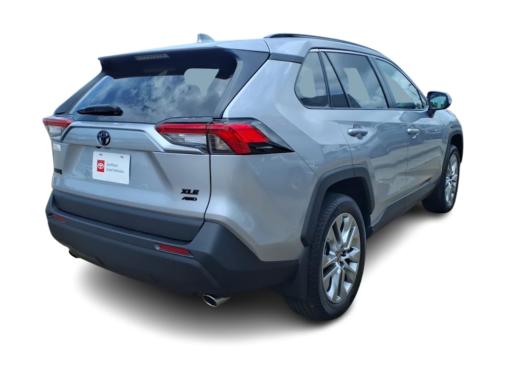 Thumbnail: 2024 Toyota RAV4 - 16
