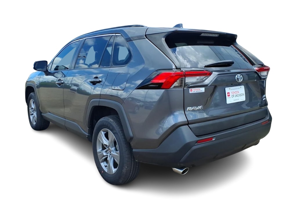 Thumbnail: 2022 Toyota RAV4 - 3