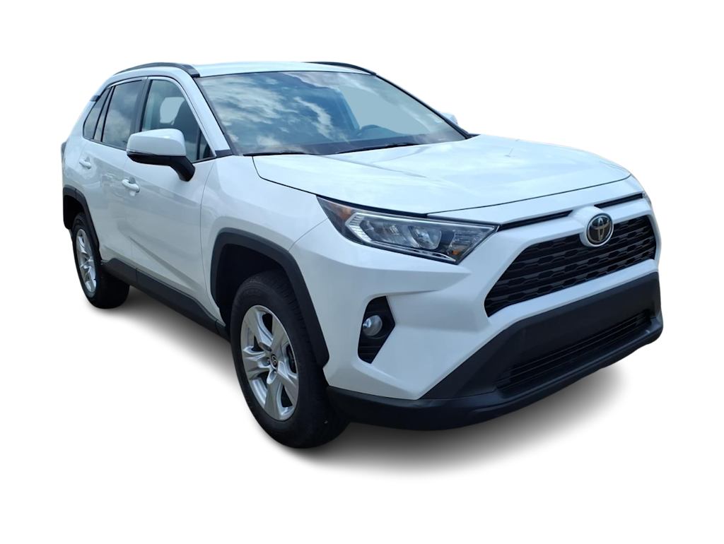 Thumbnail: 2021 Toyota RAV4 - 15