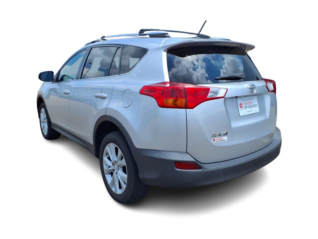 Thumbnail: 2015 Toyota RAV4 - 3