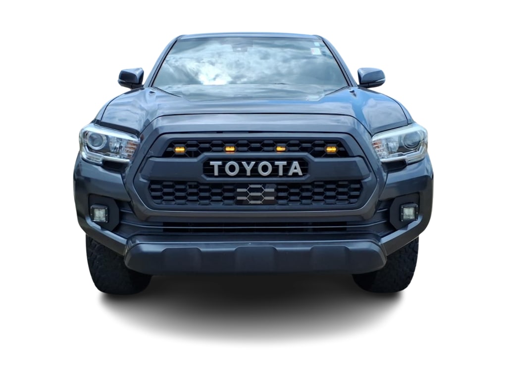 Thumbnail: 2019 Toyota Tacoma - 5
