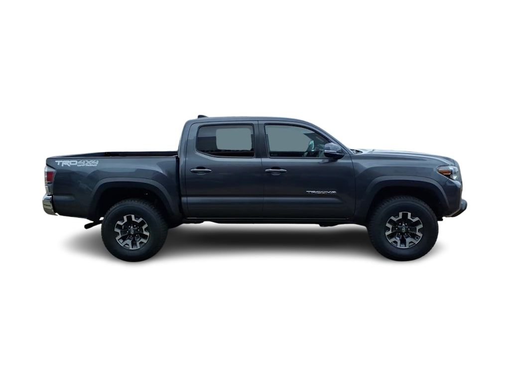Thumbnail: 2021 Toyota Tacoma - 16