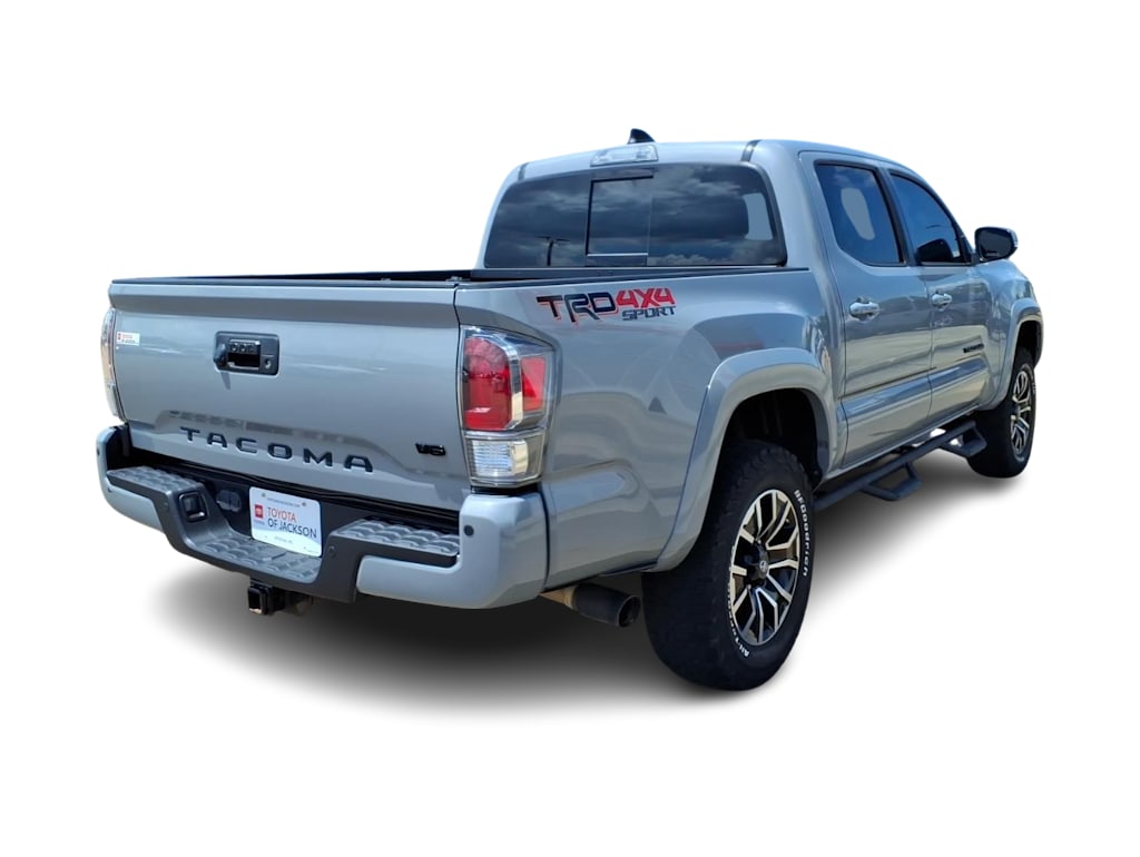 Thumbnail: 2020 Toyota Tacoma - 16