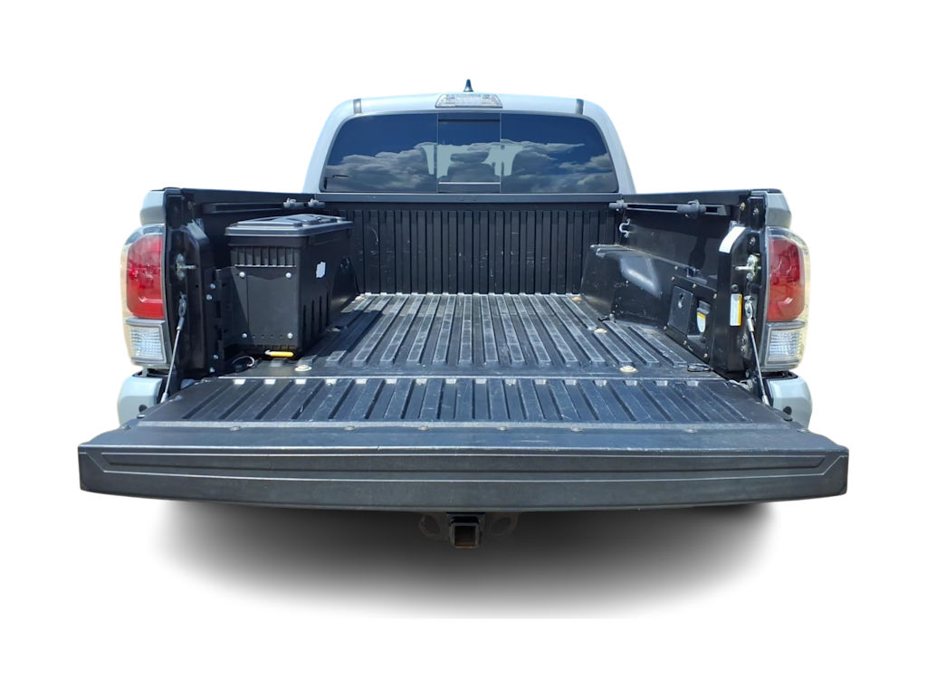 Thumbnail: 2020 Toyota Tacoma - 13