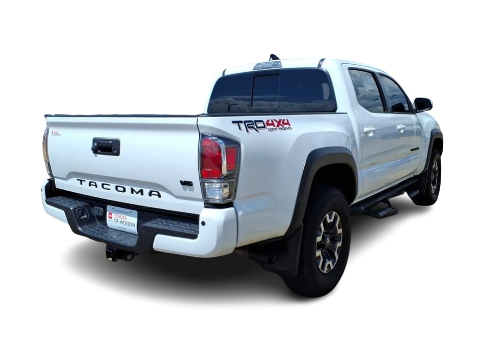 Thumbnail: 2023 Toyota Tacoma - 16