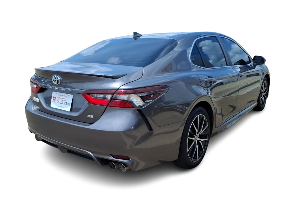 Thumbnail: 2024 Toyota Camry - 17