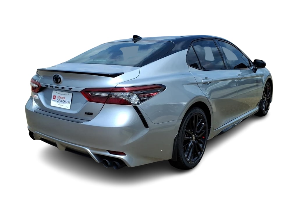Thumbnail: 2023 Toyota Camry - 16