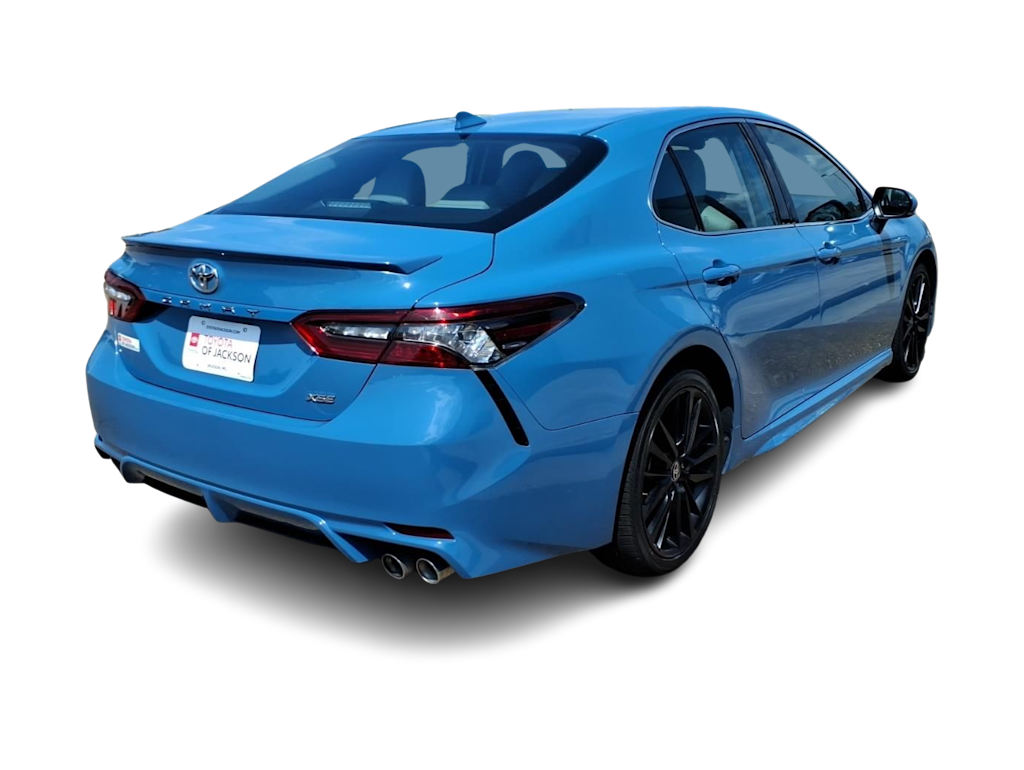 Thumbnail: 2024 Toyota Camry - 16