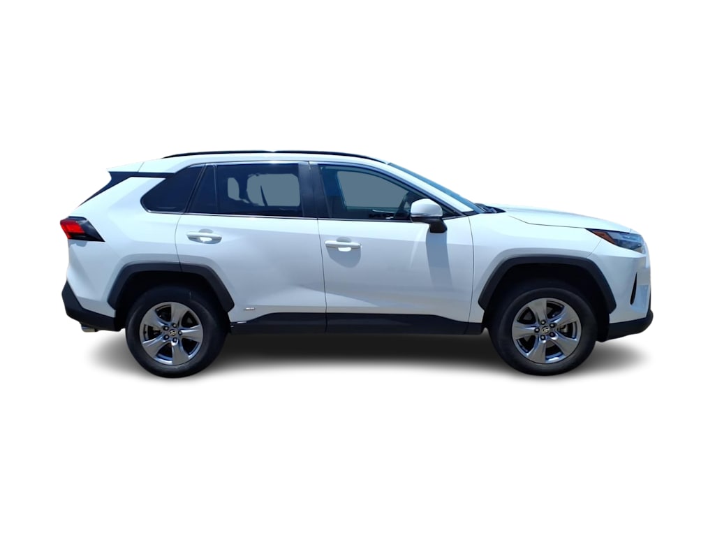 Thumbnail: 2025 Toyota RAV4 - 15