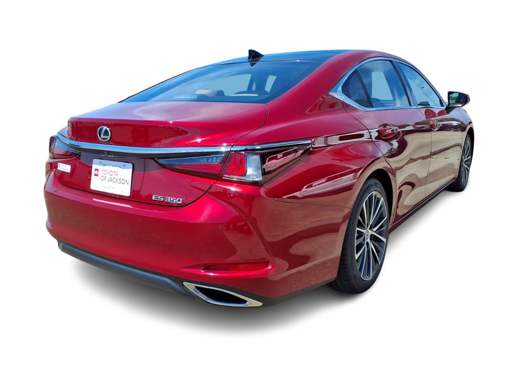 Thumbnail: 2023 Lexus ES - 17