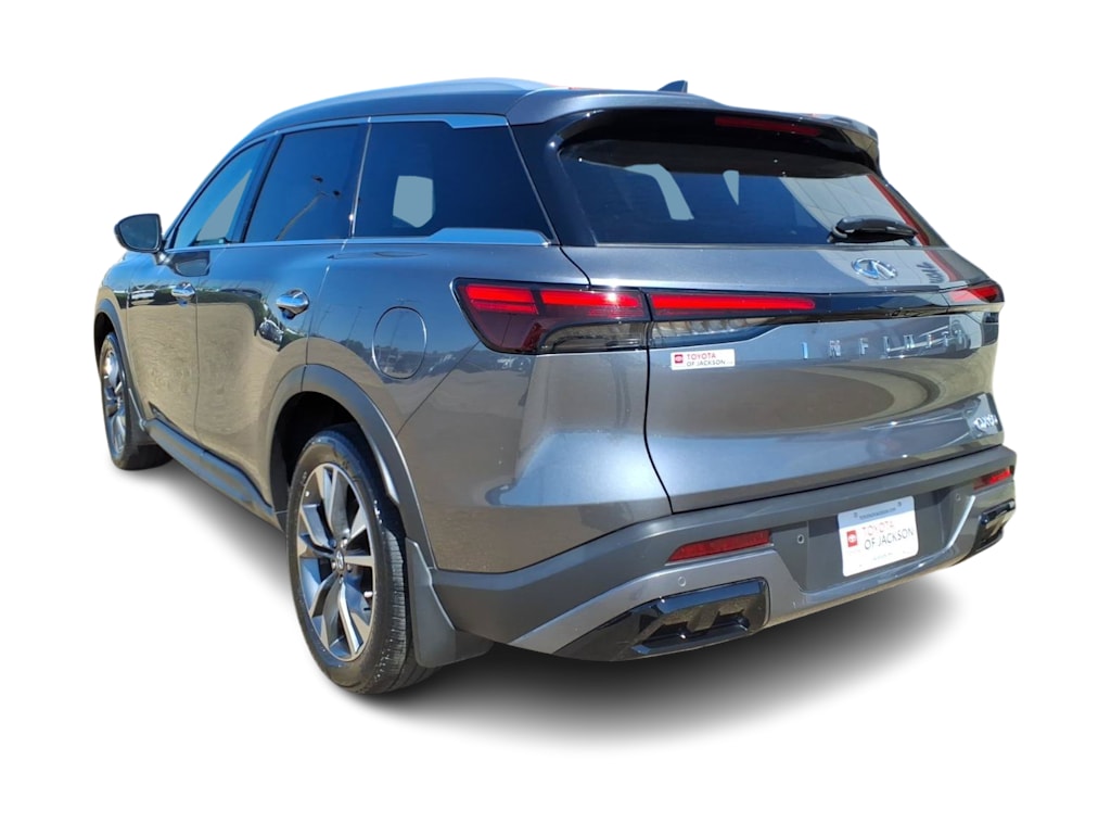Thumbnail: 2023 INFINITI QX60 - 3