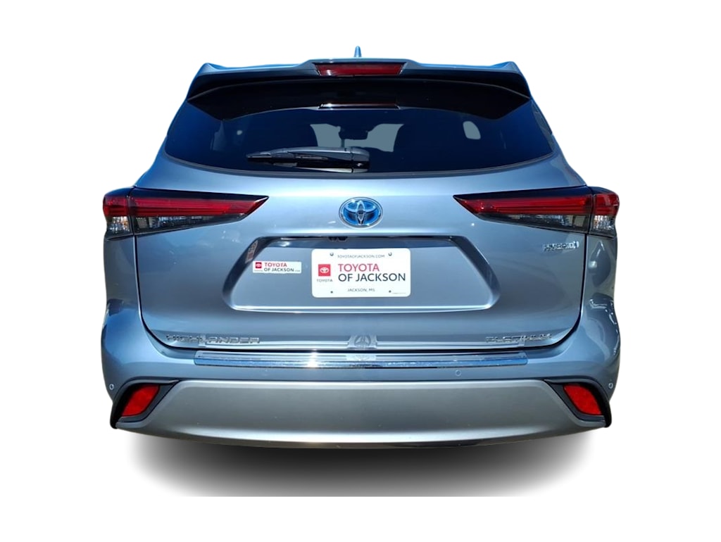 Thumbnail: 2023 Toyota Highlander - 4